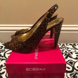 🔥 PRICE DROP 🔥 BCBG Leopard sling back size 10